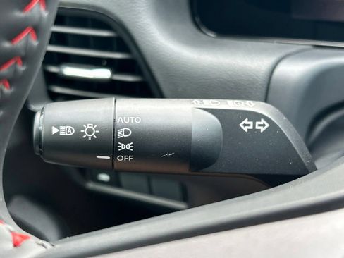 New 2026 Nissan Sentra SR w/ Floor Mat Package FWD image 26