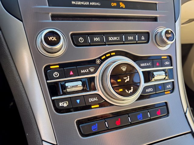 Used 2017 Lincoln MKZ Reserve FWD image 24