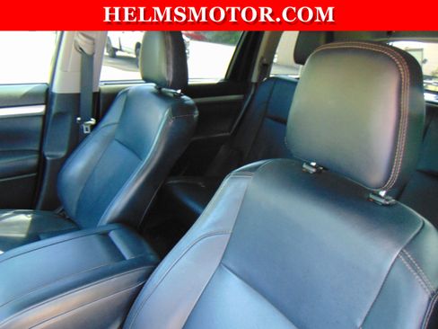 Used 2018 Toyota Highlander XLE AWD/4WD image 30