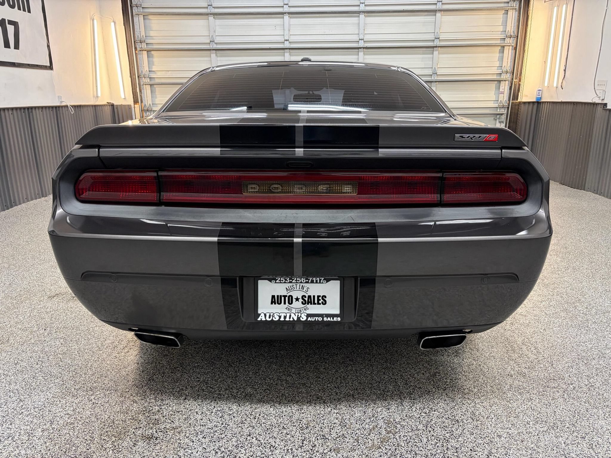 Used 2013 Dodge Challenger SRT8 w/ Harman Kardon Audio Group RWD image 4