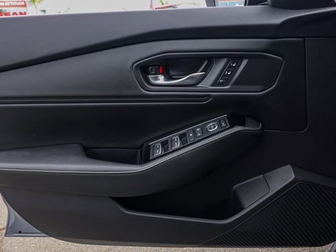 Used 2024 Honda Accord Touring image 22