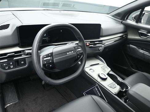 New 2026 Kia Sportage X-Line image 12