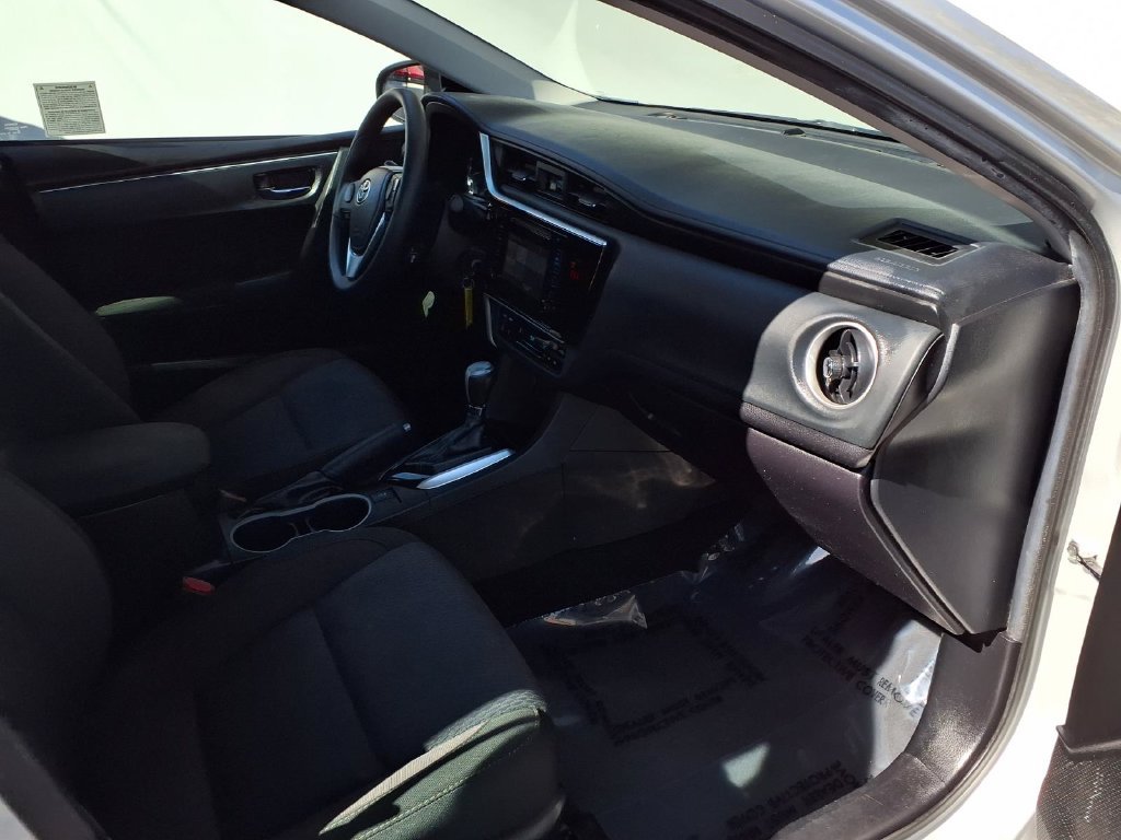 Certified 2018 Toyota Corolla LE FWD image 36