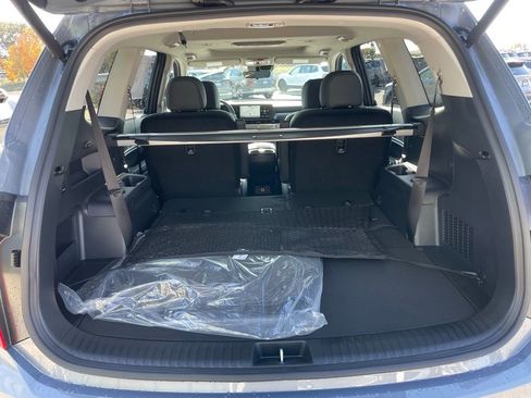 New 2025 Kia Telluride S image 29