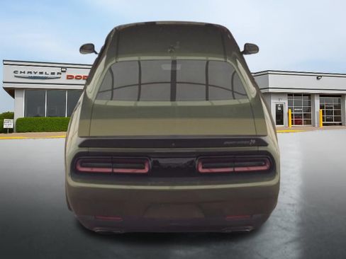 Used 2023 Dodge Challenger R/T Scat Pack RWD image 5