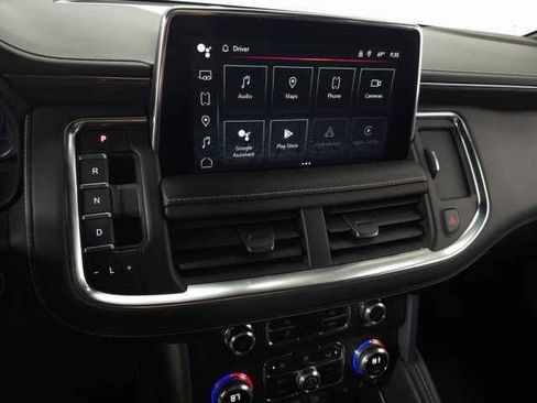 Used 2022 GMC Yukon XL SLT w/ SLT Premium Package image 28