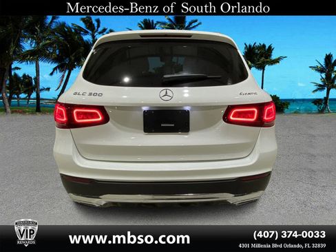 Used 2022 Mercedes-Benz GLC 300 4MATIC w/ Driver Assistance Package image 16