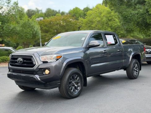 Used 2023 Toyota Tacoma SR5 RWD image 6