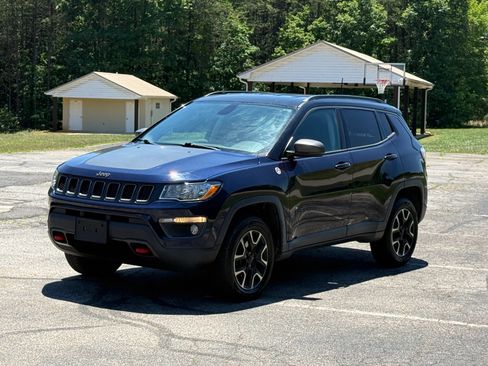 Used 2019 Jeep Compass Trailhawk AWD/4WD image 7