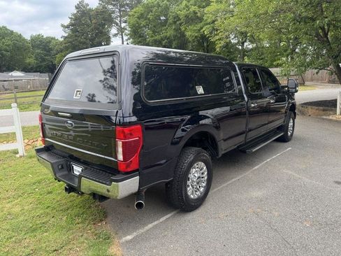 Used 2021 Ford F250 XLT w/ XLT Premium Package AWD/4WD image 3