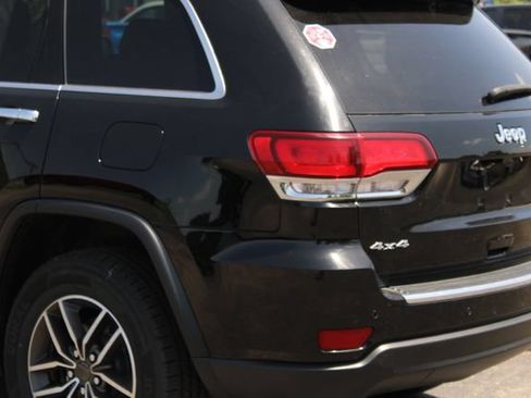 Used 2020 Jeep Grand Cherokee Limited AWD/4WD image 6