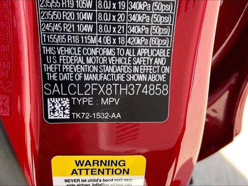 New 2026 Land Rover Discovery Sport Landmark image 8