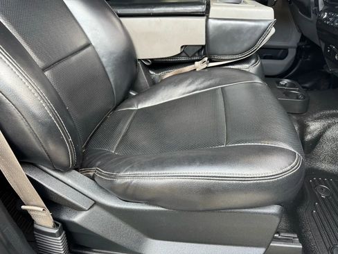 Used 2017 Ford F450 XL w/ STX Appearance Package image 18