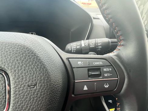 Used 2025 Honda CR-V Sport-L image 24