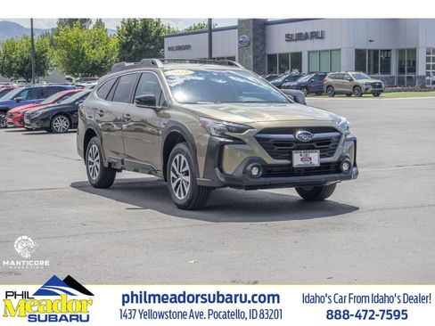 Certified 2025 Subaru Outback Premium AWD/4WD image 1