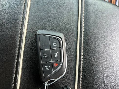 Used 2021 Cadillac Escalade Premium Luxury w/ Driver Assist Tech Package AWD/4WD image 37