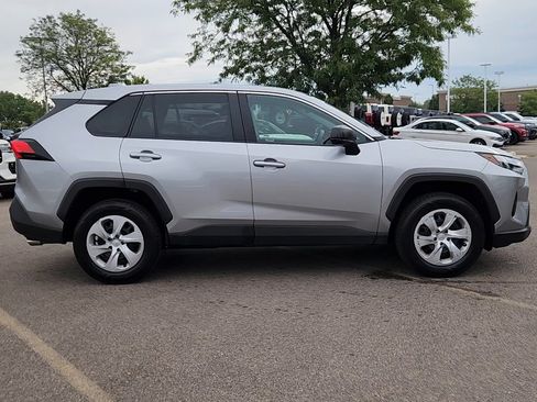 Used 2025 Toyota RAV4 LE AWD/4WD image 11