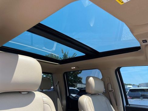 Used 2017 Ford F150 Lariat AWD/4WD image 21