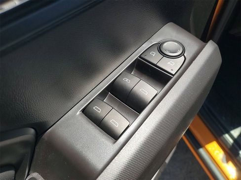 New 2025 Chevrolet Colorado LT image 13