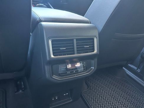 New 2026 Volkswagen Atlas SE FWD image 47
