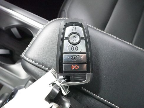 Certified 2025 Ford Expedition Platinum AWD/4WD image 23