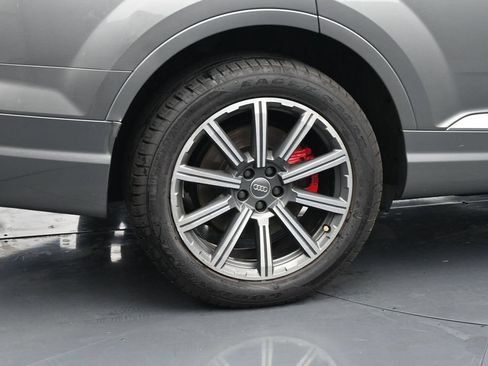 Used 2017 Audi Q7 3.0T Premium Plus AWD/4WD image 10