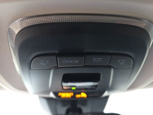 Certified 2025 Toyota Corolla LE image 20