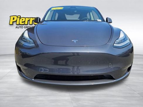 Used 2023 Tesla Model Y Long Range AWD/4WD image 9