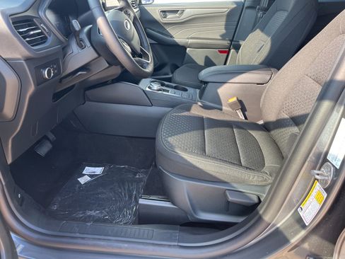 New 2025 Ford Escape Active w/ Cold Weather Package image 30