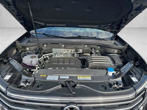Used 2026 Volkswagen Atlas SE FWD image 18