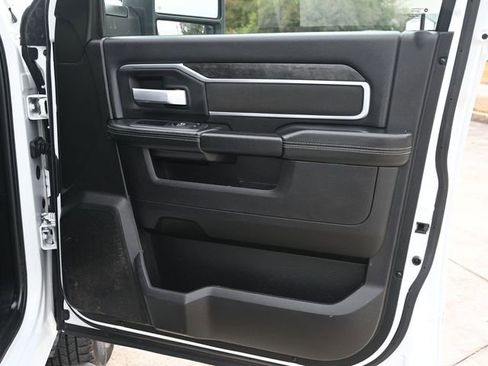 Used 2024 RAM 3500 SLT w/ Quick Order Package 2YG SLT image 11