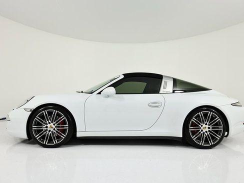 Certified 2015 Porsche 911 Targa 4S AWD/4WD image 2