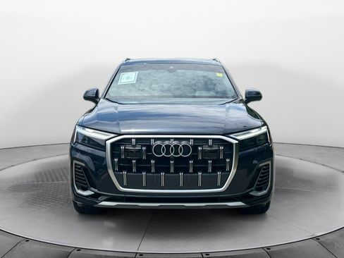 Used 2025 Audi Q7 3.0T Premium Plus AWD/4WD image 2