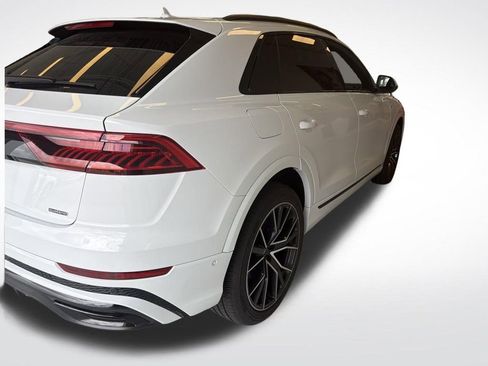 Used 2021 Audi Q8 Premium Plus AWD/4WD image 4