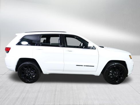 Used 2021 Jeep Grand Cherokee Laredo X AWD/4WD image 8