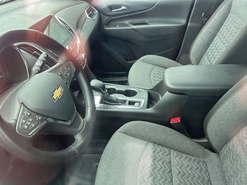 Used 2024 Chevrolet Equinox LT image 12