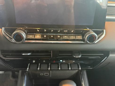 New 2025 GMC Canyon Elevation w/ Convenience Package AWD/4WD image 20