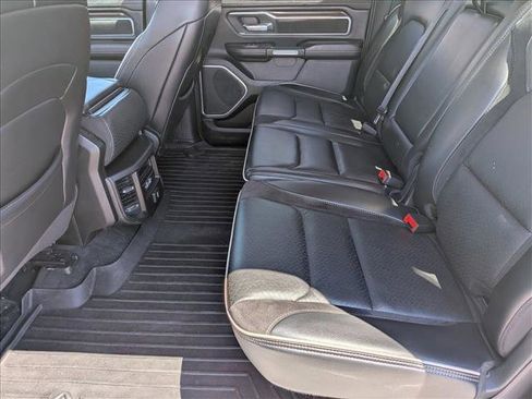 Used 2021 RAM 1500 Laramie w/ Off Road Group AWD/4WD image 15