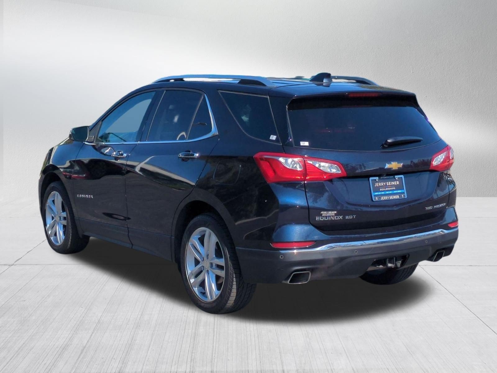 Used 2020 Chevrolet Equinox Premier AWD/4WD image 3