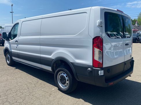 New 2024 Ford Transit 250 Low Roof RWD image 4