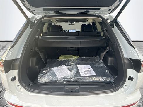 New 2026 Mitsubishi Outlander SE image 27