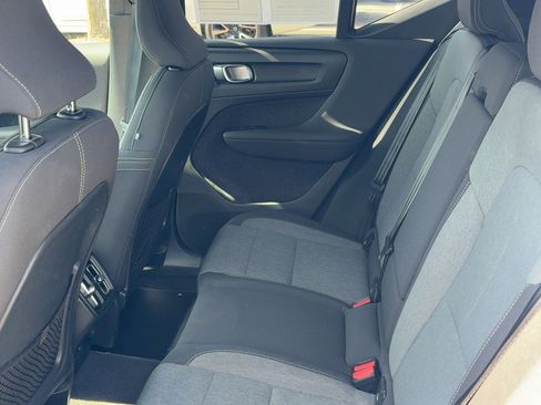 Certified 2024 Volvo XC40 B5 Core image 14