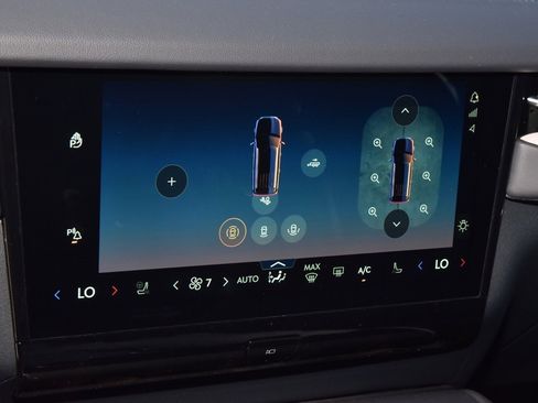 New 2025 Lincoln Navigator Reserve w/ Jet Appearance Package image 30