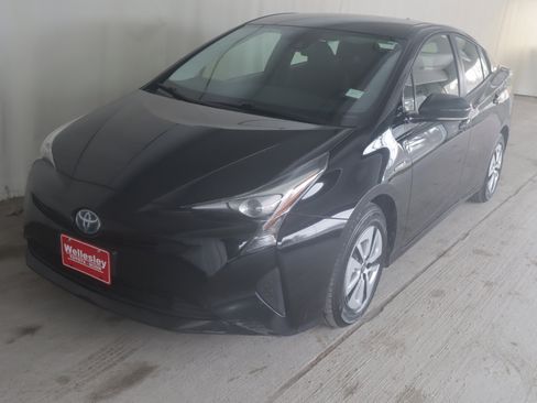 Used 2017 Toyota Prius Three w/ Carpet Mat Package image 12