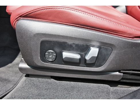 Used 2023 BMW X3 xDrive30i w/ Premium Package AWD/4WD image 32