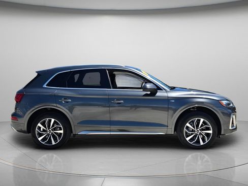 Used 2023 Audi Q5 2.0T Premium w/ Convenience Package AWD/4WD image 5