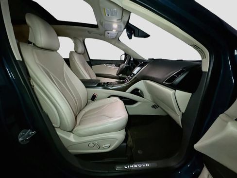 Used 2016 Lincoln MKX Reserve w/ Climate Package AWD/4WD image 36
