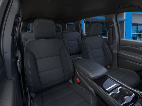 New 2026 Chevrolet Traverse LT image 16