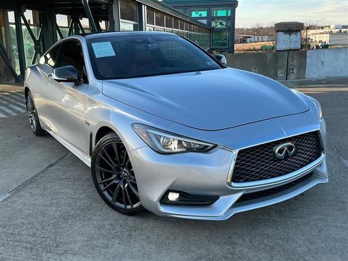 Used 2017 INFINITI Q60 Red Sport 400 image 7