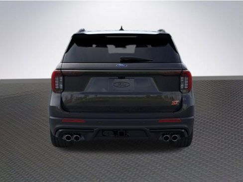 New 2026 Ford Explorer ST RWD image 5